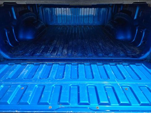 Used 2022 RAM 1500 Laramie AWD/4WD image 30