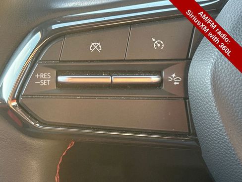 Used 2024 Chevrolet Blazer EV RS image 38