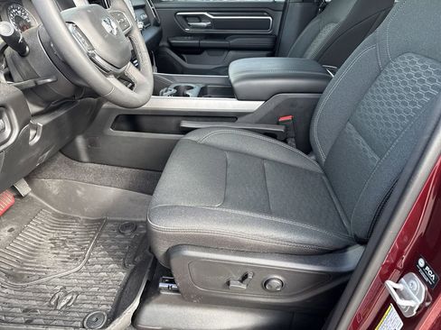 Used 2025 RAM 1500 Lone Star image 12