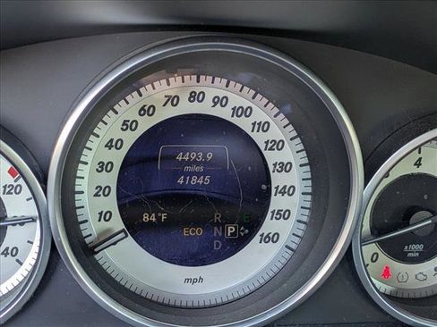 Used 2014 Mercedes-Benz E 350 Sedan image 9