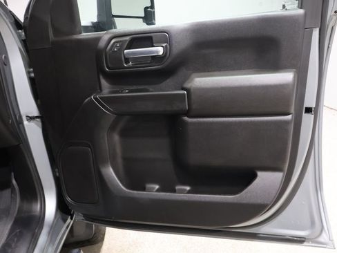 Used 2025 Chevrolet Silverado 2500 Custom w/ Custom Value Package image 22