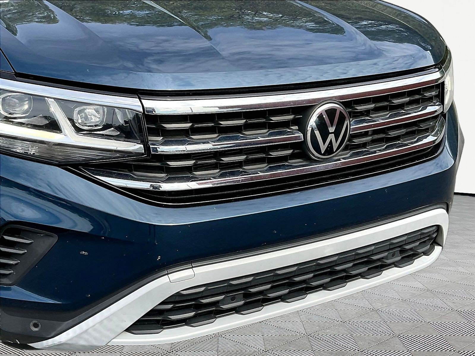 Used 2023 Volkswagen Atlas SE w/ Panoramic Sunroof Package FWD image 34