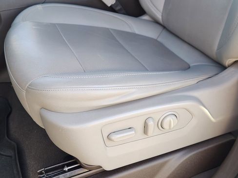 Used 2021 Chevrolet Silverado 1500 LTZ w/ LTZ Premium Package image 23