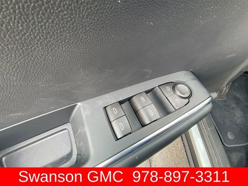 New 2026 GMC Acadia Elevation w/ Elevation Premium Package AWD/4WD image 23