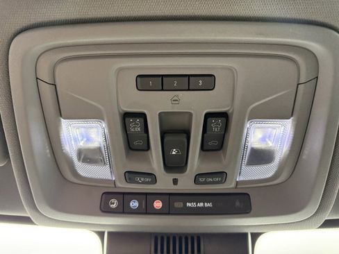 Used 2024 GMC Sierra 1500 Denali image 32