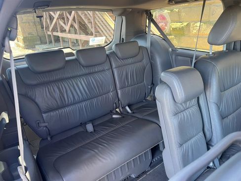 Used 2010 Honda Odyssey EX-L image 18