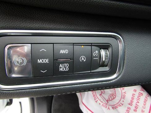 Used 2025 Buick Enclave Sport Touring AWD/4WD image 8