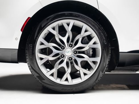 Used 2021 Aston Martin DBX AWD/4WD image 36