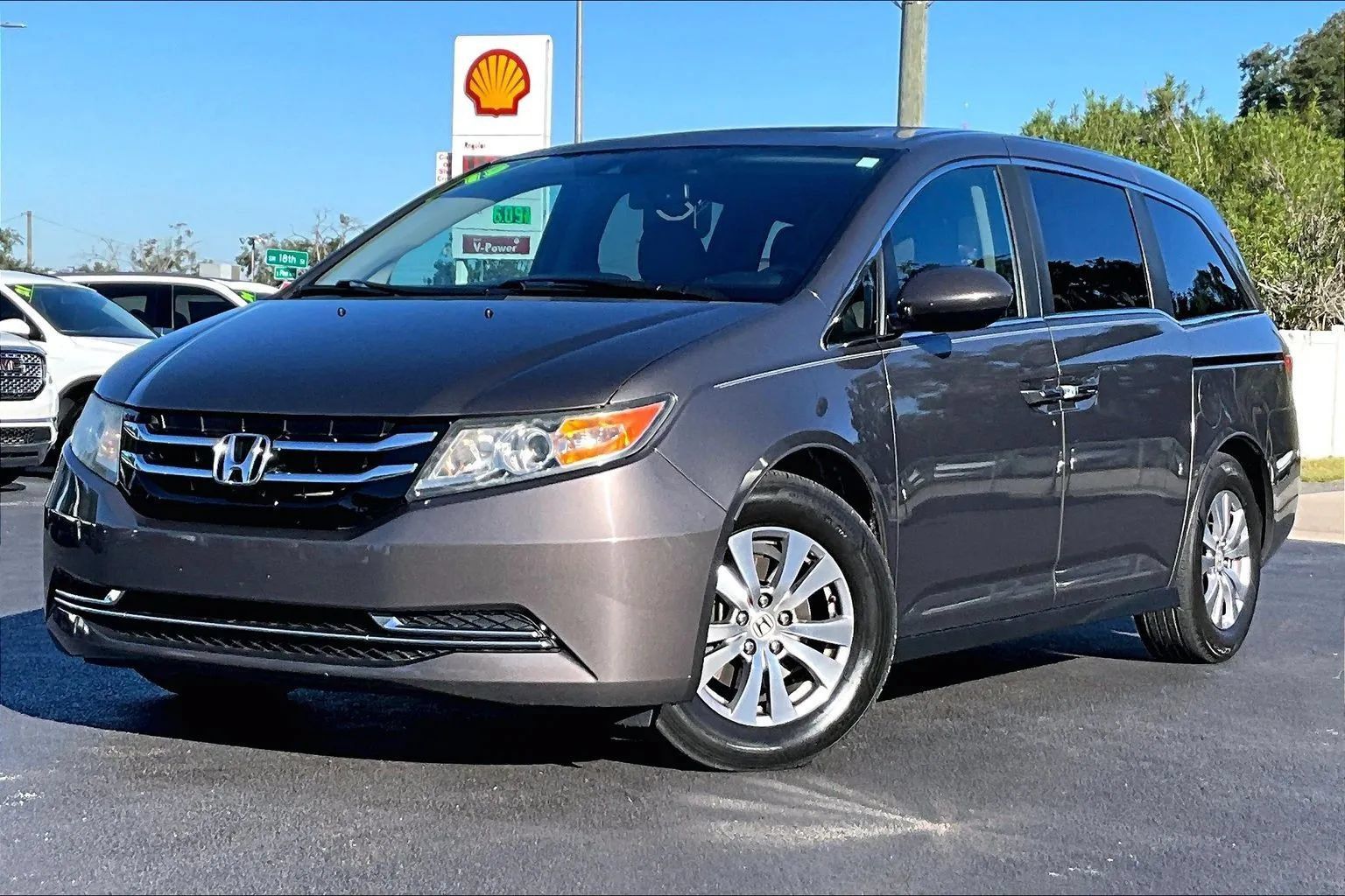Used 2015 Honda Odyssey EX-L image 1