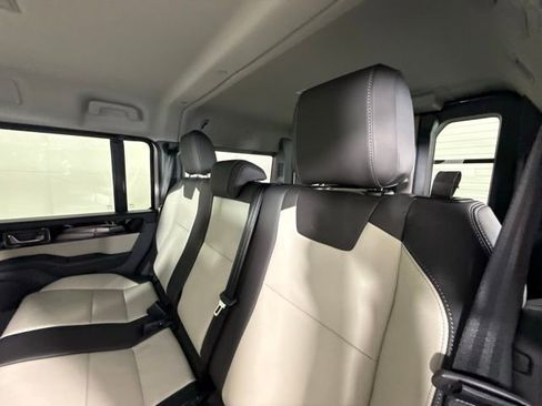 Used 2025 INEOS Grenadier image 30