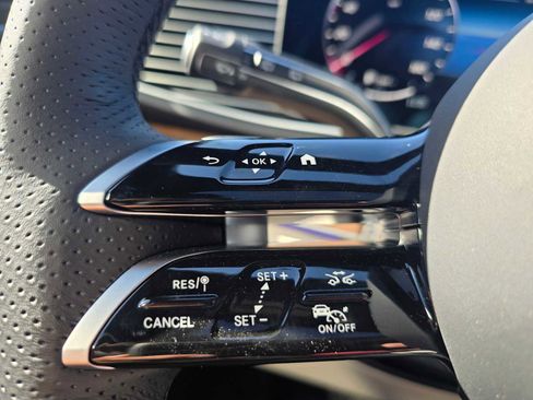 New 2026 Mercedes-Benz GLS 580 4MATIC image 35