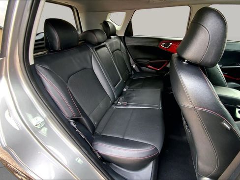 Used 2024 Kia Soul GT-Line w/ Option Group 020 FWD image 20