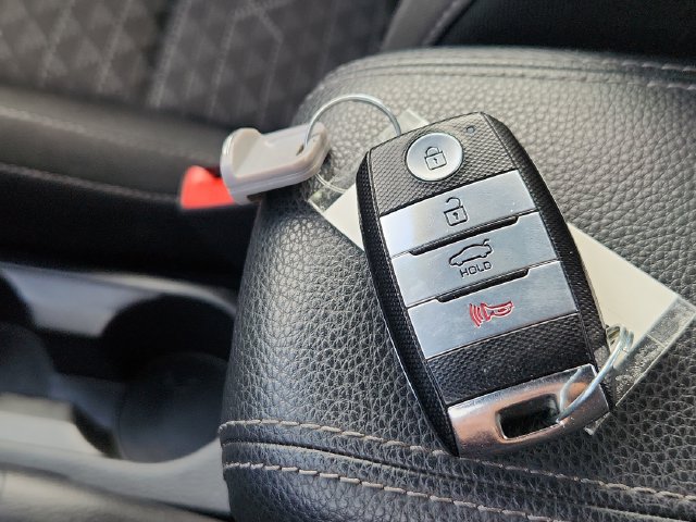 Used 2023 Kia Rio S w/ Technology Package FWD image 46