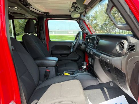 Used 2023 Jeep Wrangler Unlimited Sport AWD/4WD image 22