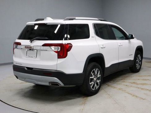 Used 2023 GMC Acadia SLT FWD image 12