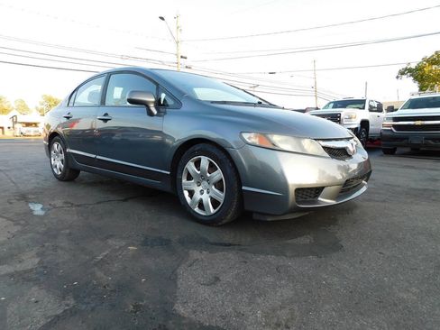 Used 2011 Honda Civic LX image 1