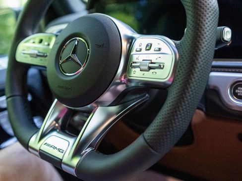 Used 2021 Mercedes-Benz G 63 AMG 4MATIC image 13