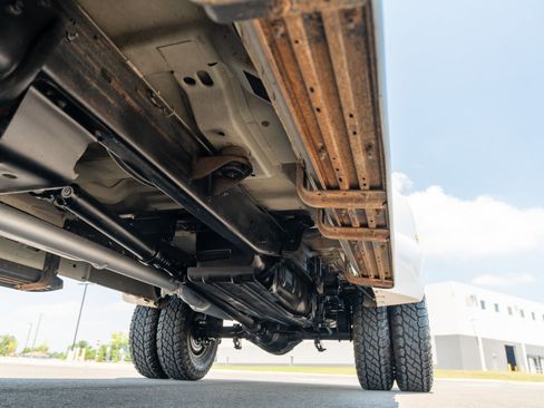 Used 2000 Ford F350 Lariat image 24