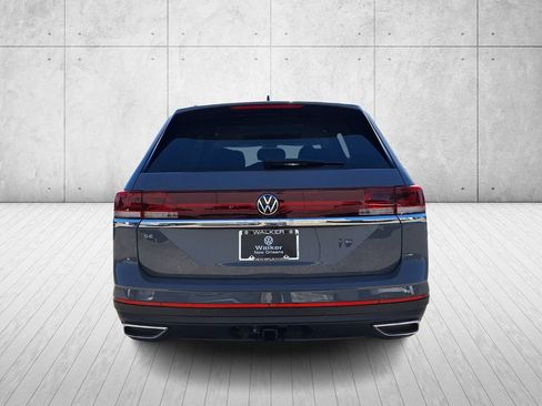New 2026 Volkswagen Atlas SE FWD image 6