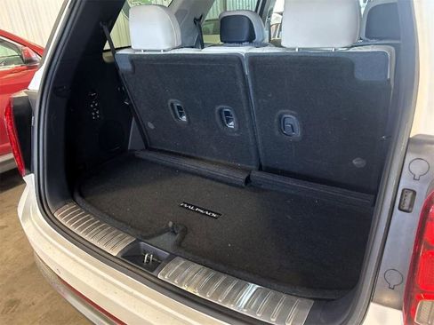 Used 2025 Hyundai Palisade AWD image 8