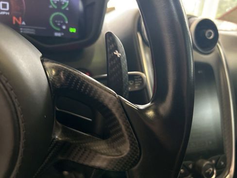 Used 2020 McLaren 570S Spider image 38