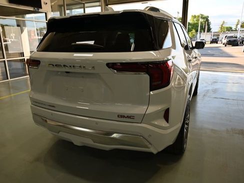 New 2026 GMC Terrain Denali w/ LPO, Floor Liner Package AWD/4WD image 5