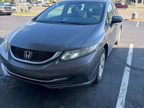 Used 2014 Honda Civic LX image 2