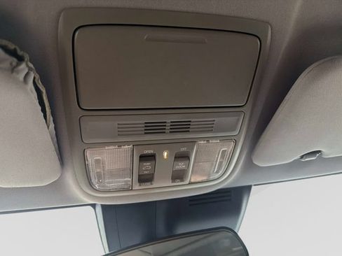 Used 2018 Honda CR-V EX image 31
