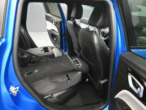 Used 2023 Jeep Compass Limited AWD/4WD image 28
