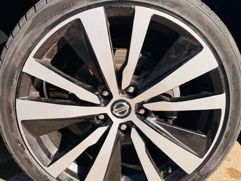 Used 2020 Nissan Altima 2.5 Platinum image 7