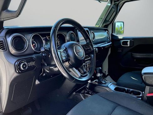 Used 2022 Jeep Wrangler Unlimited Sport AWD/4WD image 18