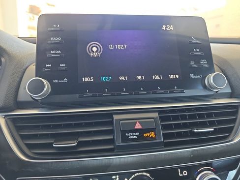 Used 2019 Honda Accord LX image 13