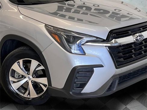 Used 2024 Subaru Ascent Premium w/ Convenience Package image 31