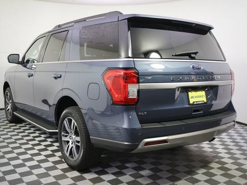 Used 2022 Ford Expedition XLT AWD/4WD image 4