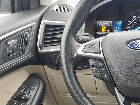 Certified 2022 Ford Edge Titanium w/ Equipment Group 301A image 15