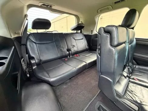 Used 2013 Lexus LX 570 4WD w/ Luxury Pkg image 25