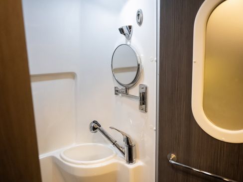 Used 2021 Mercedes-Benz Sprinter 3500 image 73