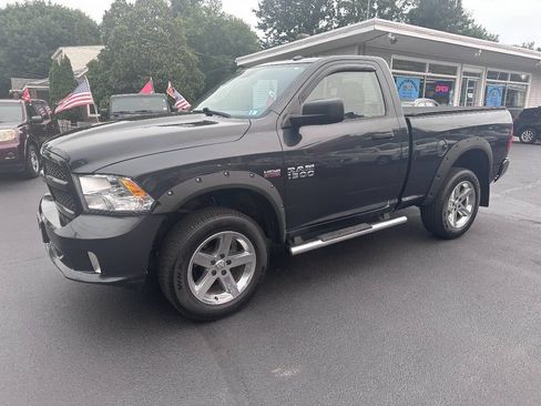 Used 2014 RAM 1500 Express AWD/4WD image 10