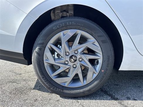 New 2026 Hyundai Elantra Blue image 17