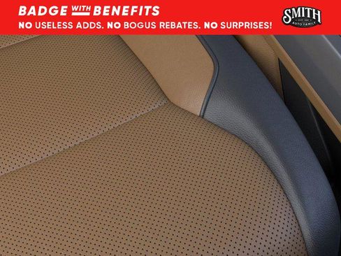 New 2025 Ford F250 Lariat w/ Lariat Ultimate Package image 17