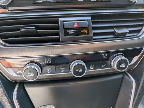Used 2020 Honda Accord LX image 44