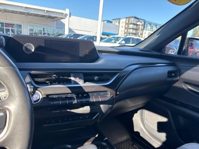 Used 2021 Lexus UX 250h w/ Premium Package AWD/4WD image 28