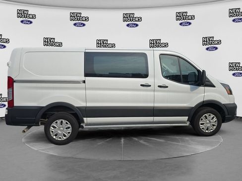 Used 2024 Ford Transit 250 Low Roof w/ Exterior Upgrade Package RWD image 15