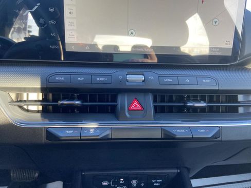 Used 2025 Kia K4 GT-Line image 20