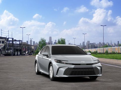 New 2026 Toyota Camry LE AWD/4WD image 18