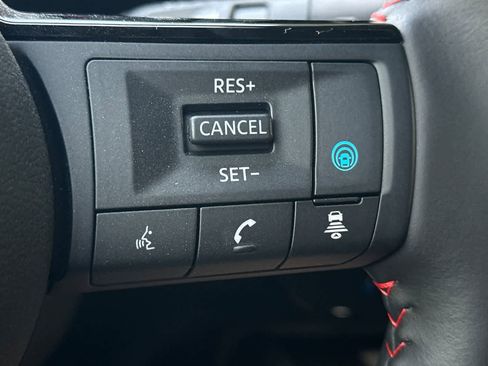 New 2026 Nissan Kicks SR w/ Illumination Package image 27