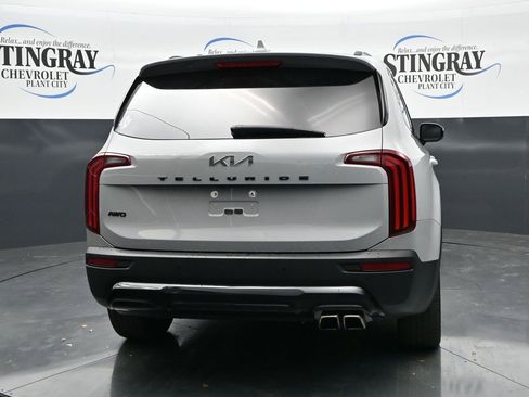 Used 2022 Kia Telluride SX w/ SX Prestige Package AWD/4WD image 6