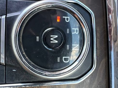 Used 2019 Ford Expedition Platinum AWD/4WD image 28