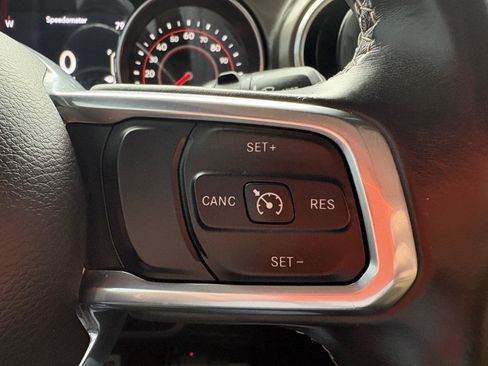 Used 2018 Jeep Wrangler Unlimited Rubicon AWD/4WD image 18