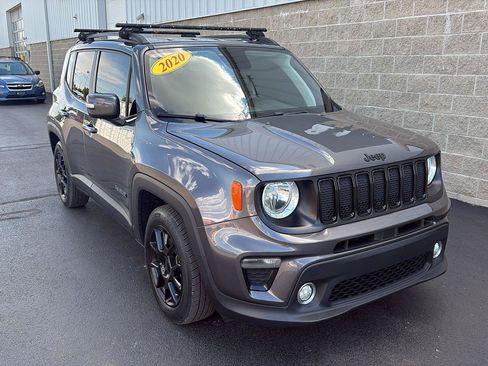 Used 2020 Jeep Renegade Altitude FWD image 2